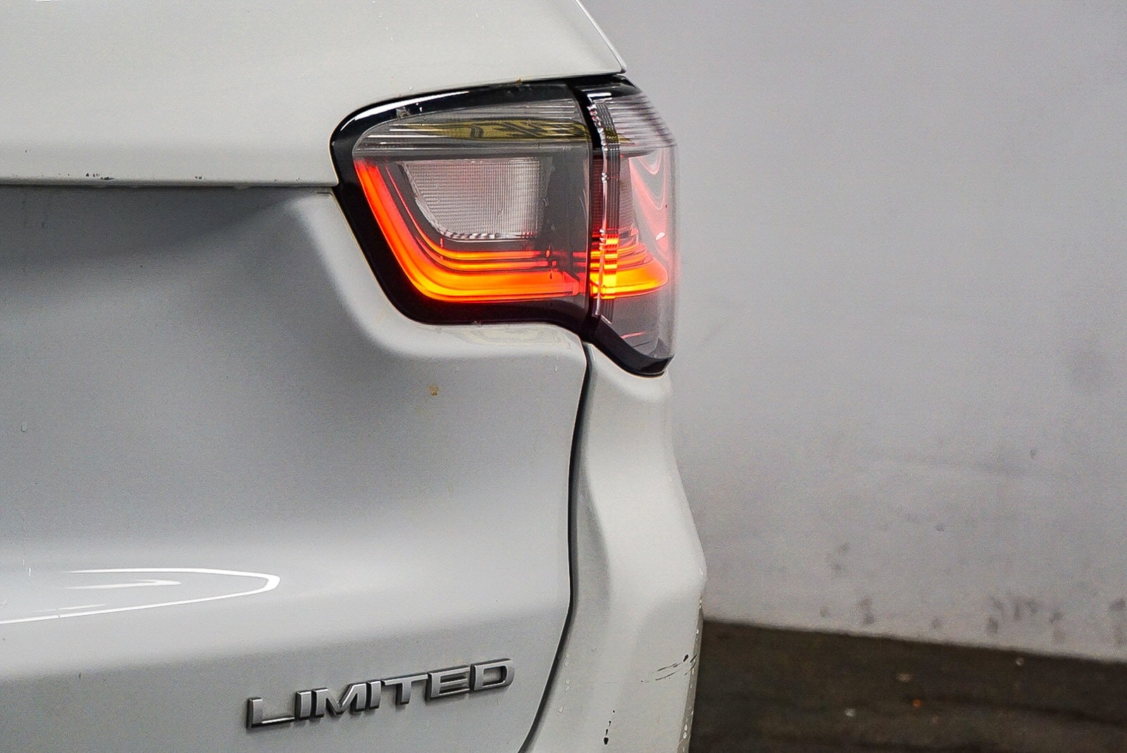 Thumbnail: 2022 Jeep Compass - 11