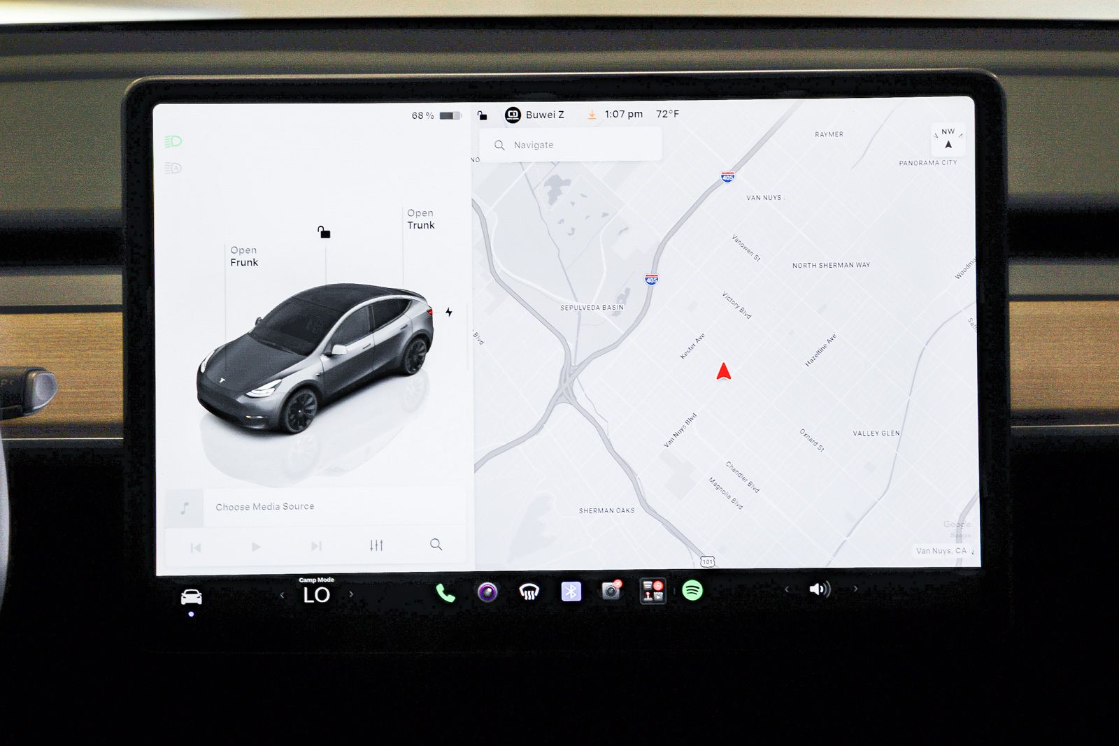 2024 Tesla Model Y Long Range - Photo 14