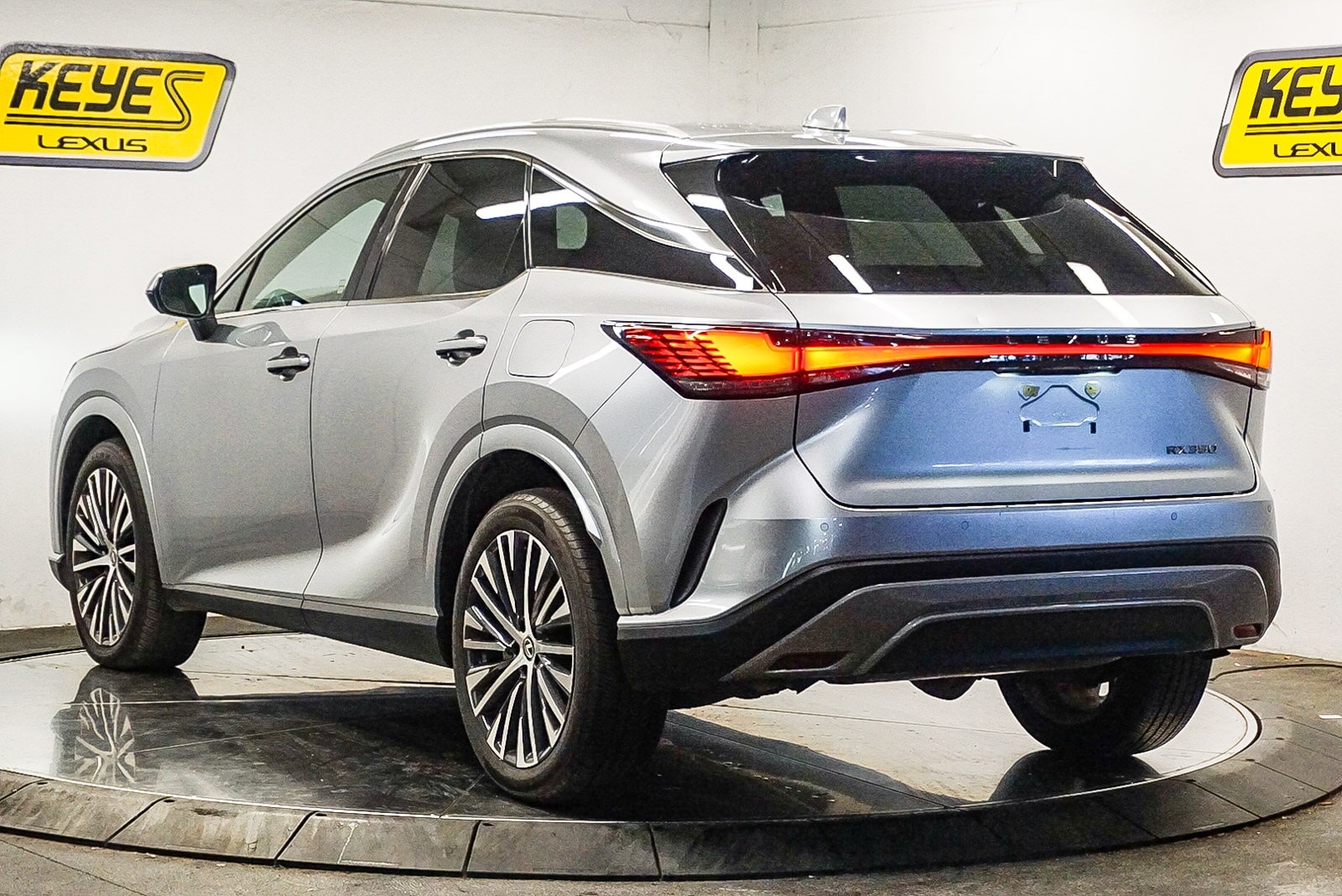 Thumbnail: 2023 Lexus RX - 2