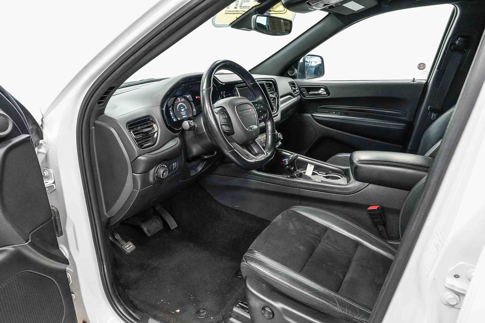 Thumbnail: 2022 Dodge Durango - 14
