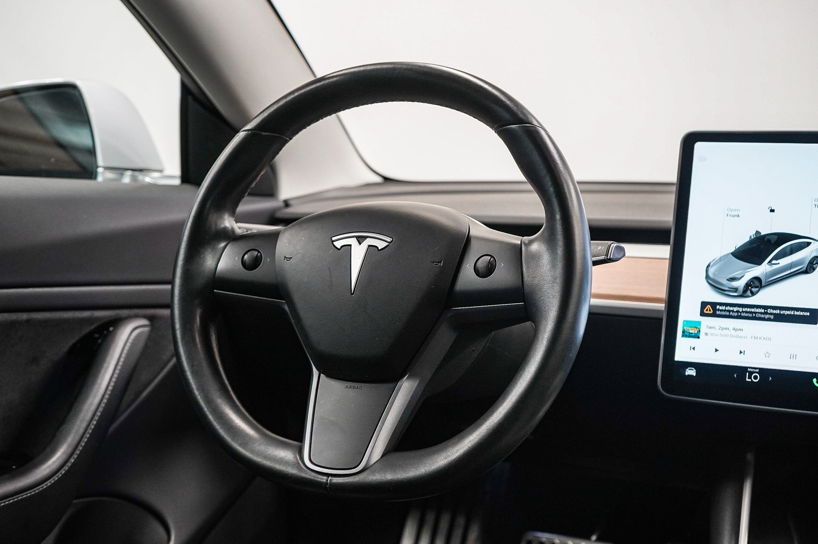 Thumbnail: 2018 Tesla Model 3 - 15