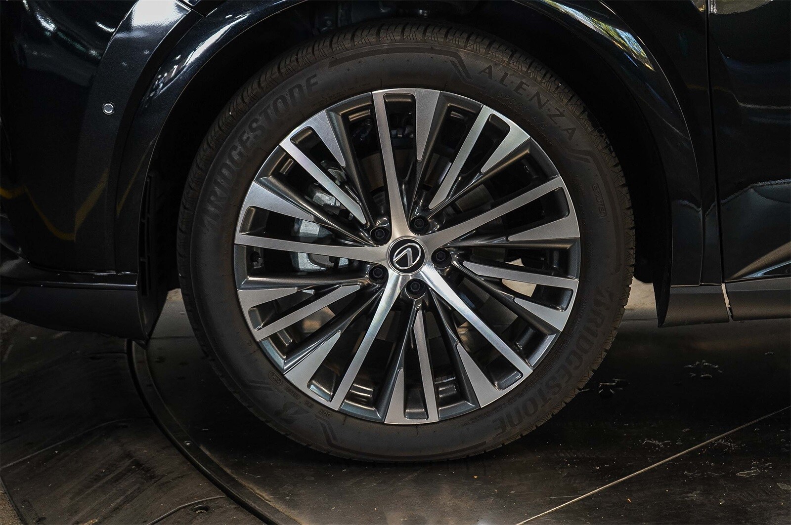 Thumbnail: 2024 Lexus RX - 9