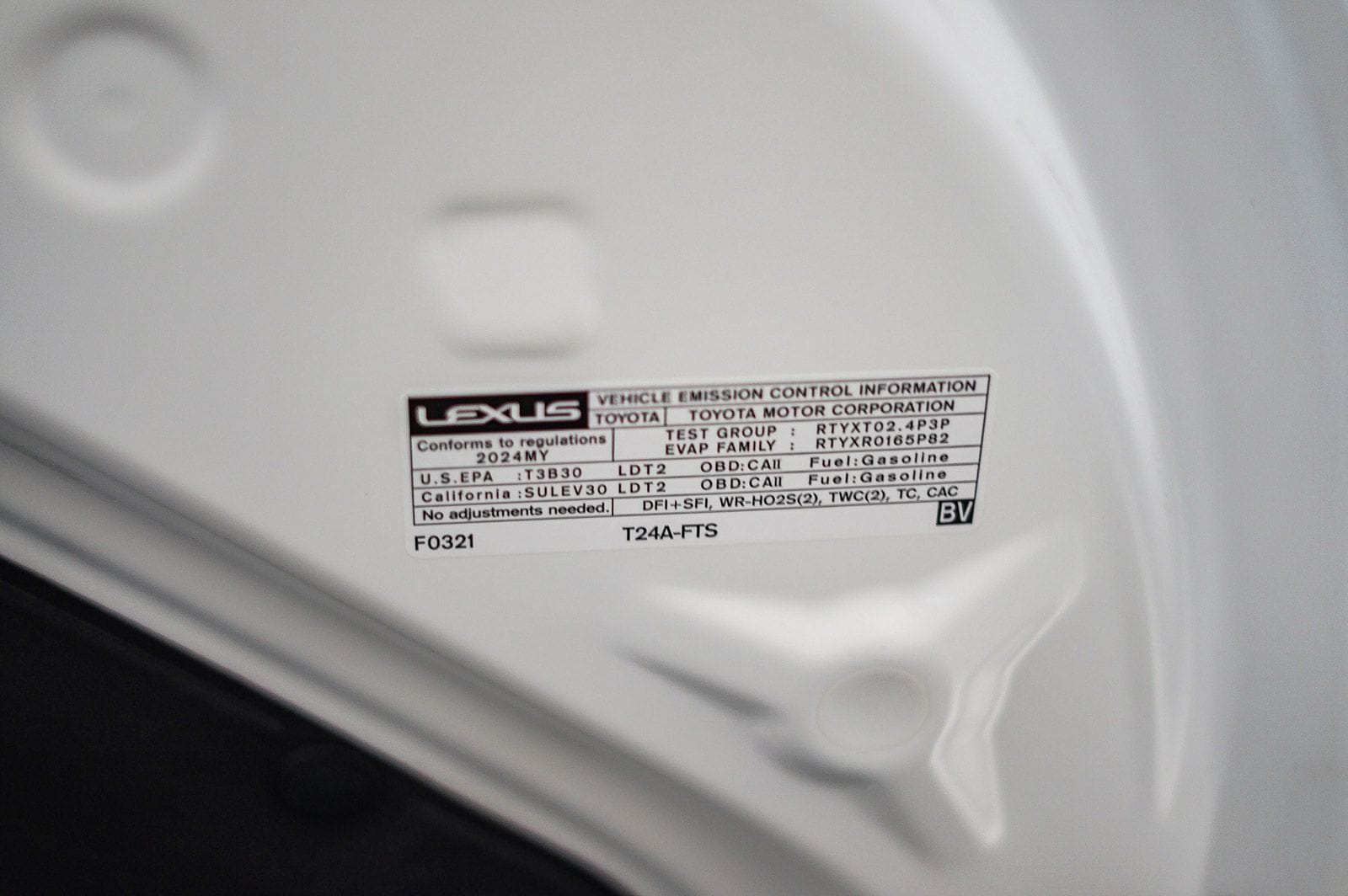 Thumbnail: 2024 Lexus RX - 31