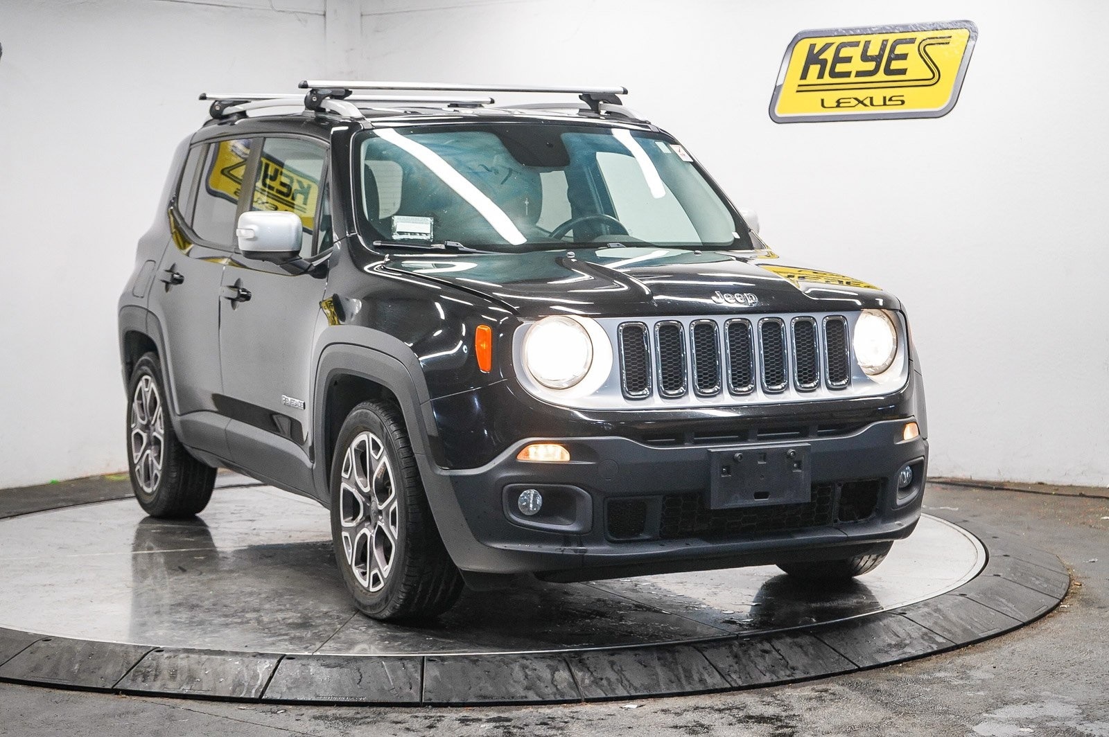 Thumbnail: 2016 Jeep Renegade - 5