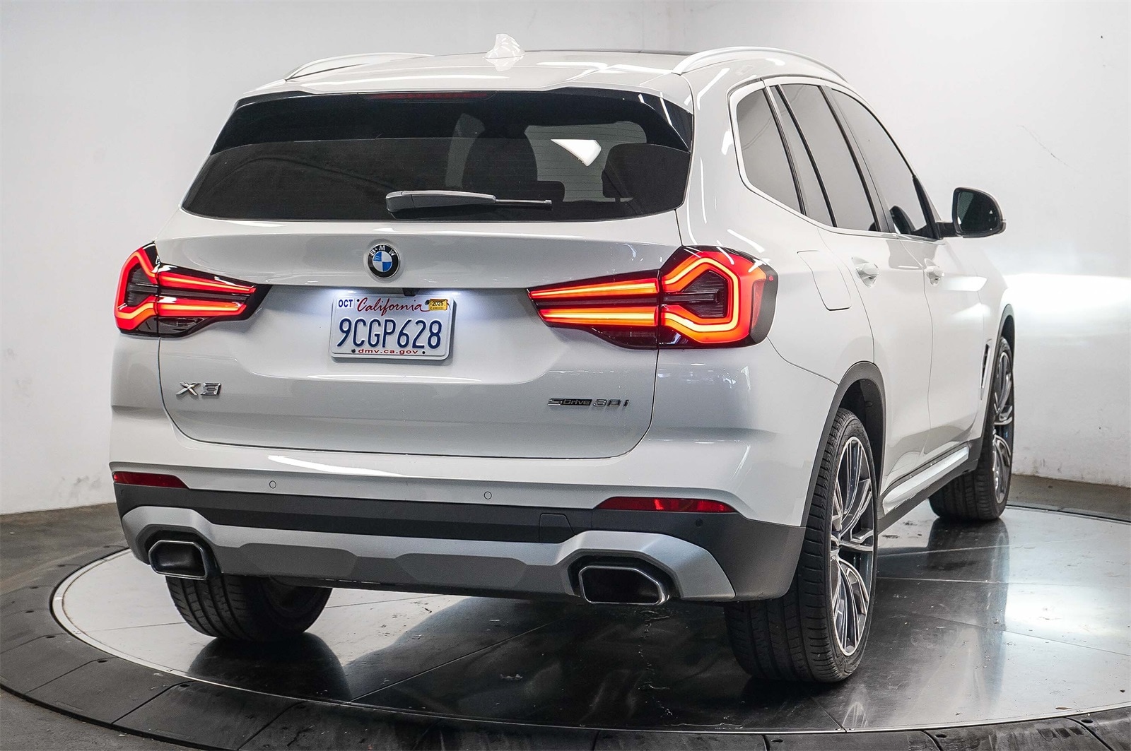 Thumbnail: 2023 BMW X3 - 4