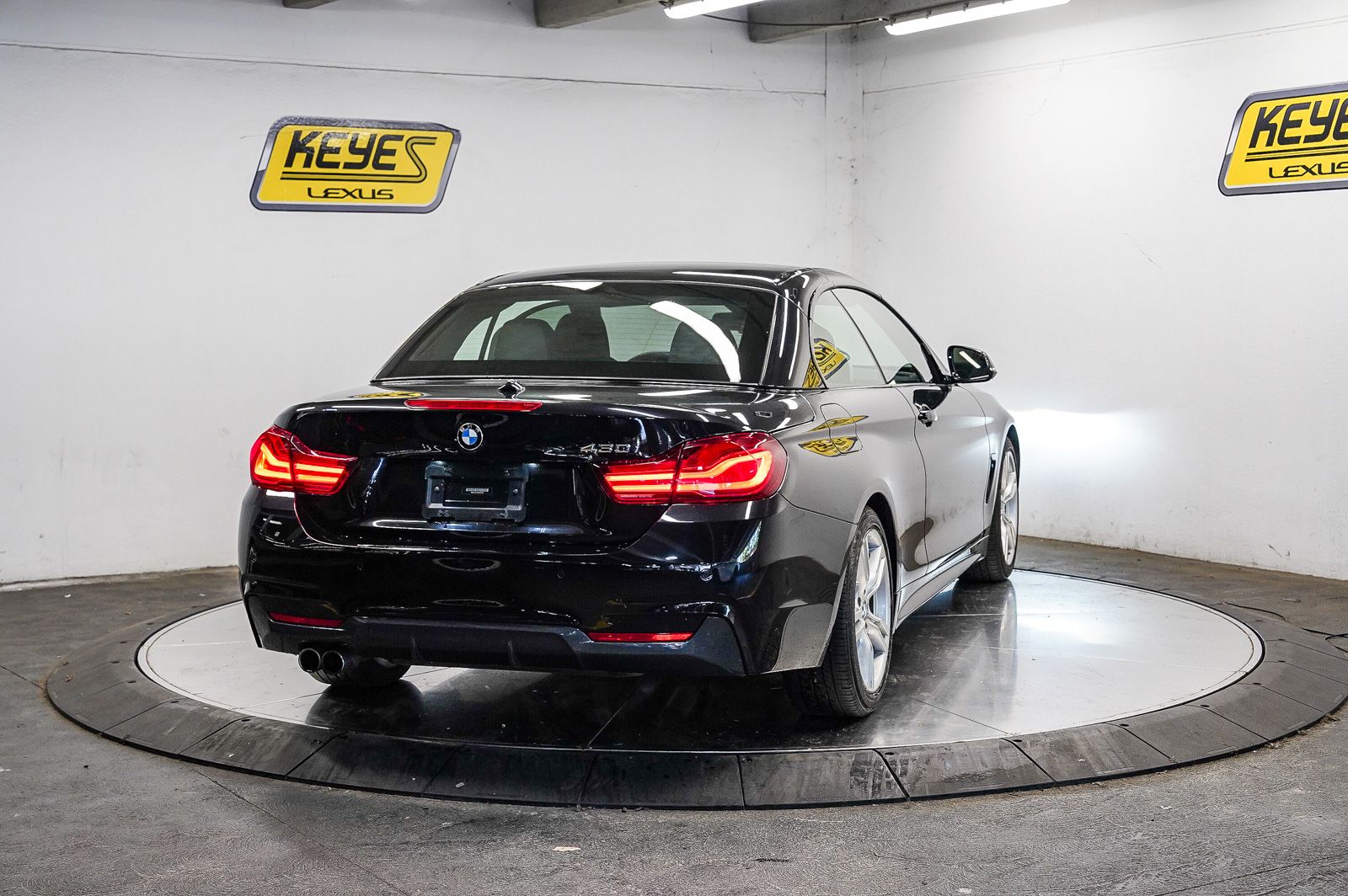 Thumbnail: 2020 BMW 4 Series - 3