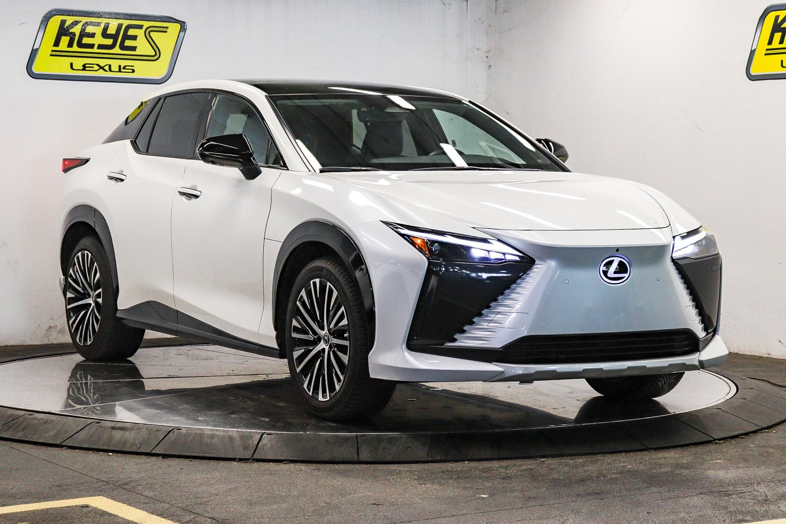 Thumbnail: 2023 Lexus RZ - 4