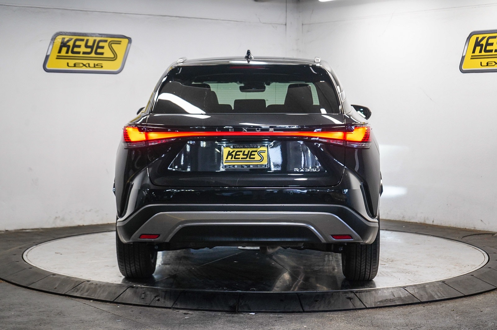 Thumbnail: 2025 Lexus RX - 3