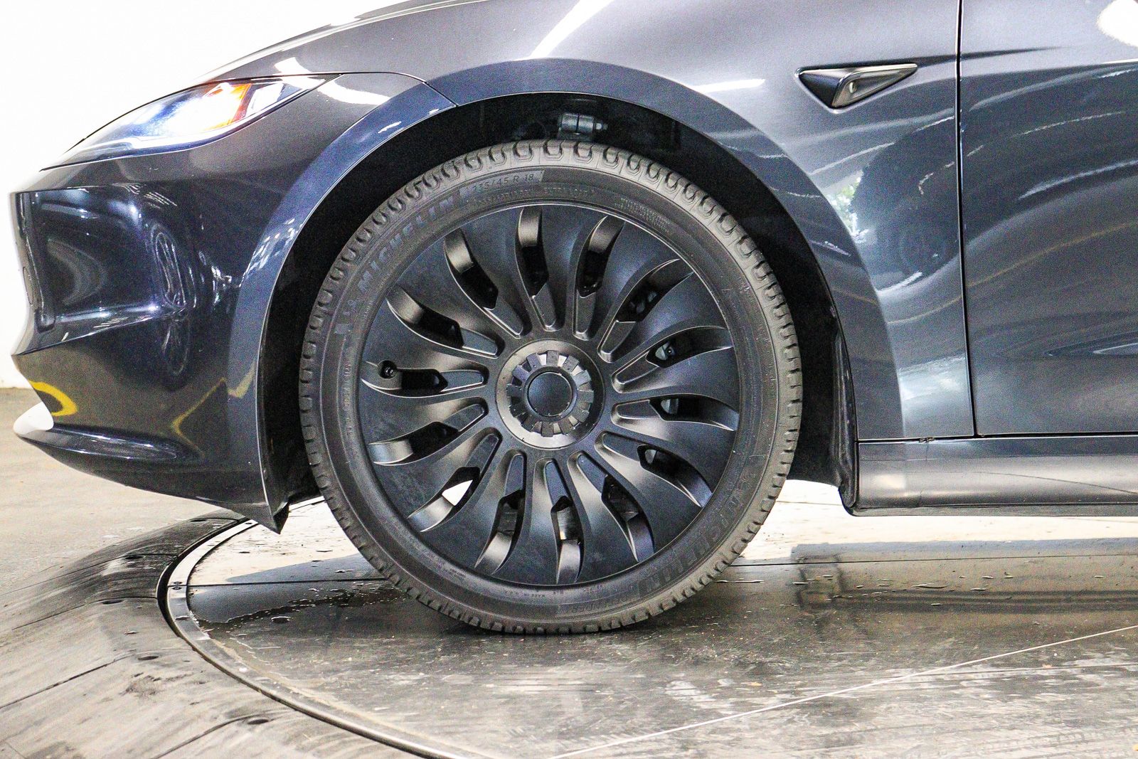 Thumbnail: 2024 Tesla Model 3 - 7