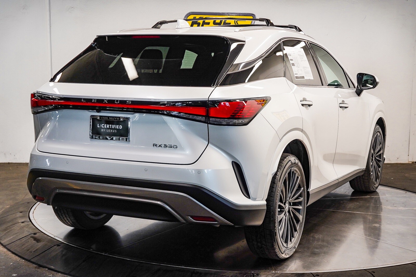 2024 Lexus RX 350 Premium photo 2