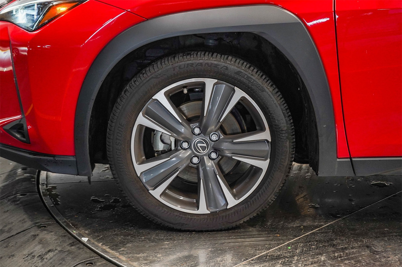 Thumbnail: 2025 Lexus UX - 9