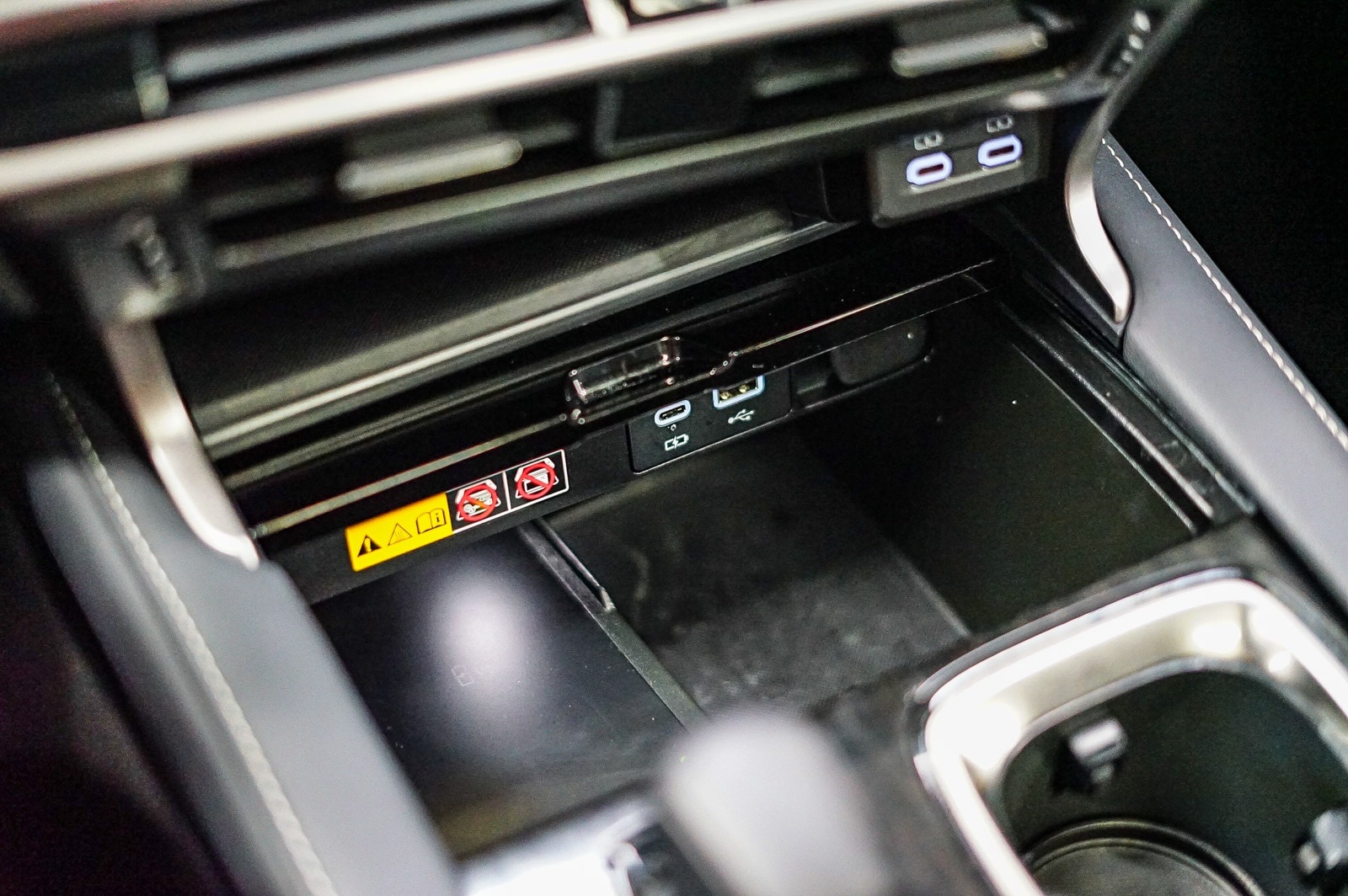 Thumbnail: 2024 Lexus RX - 22