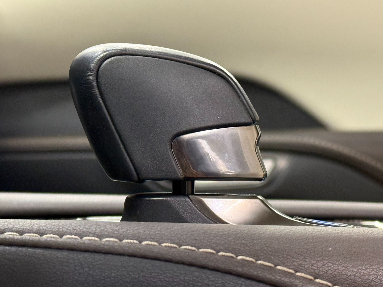 Thumbnail: 2024 Lexus RX - 20