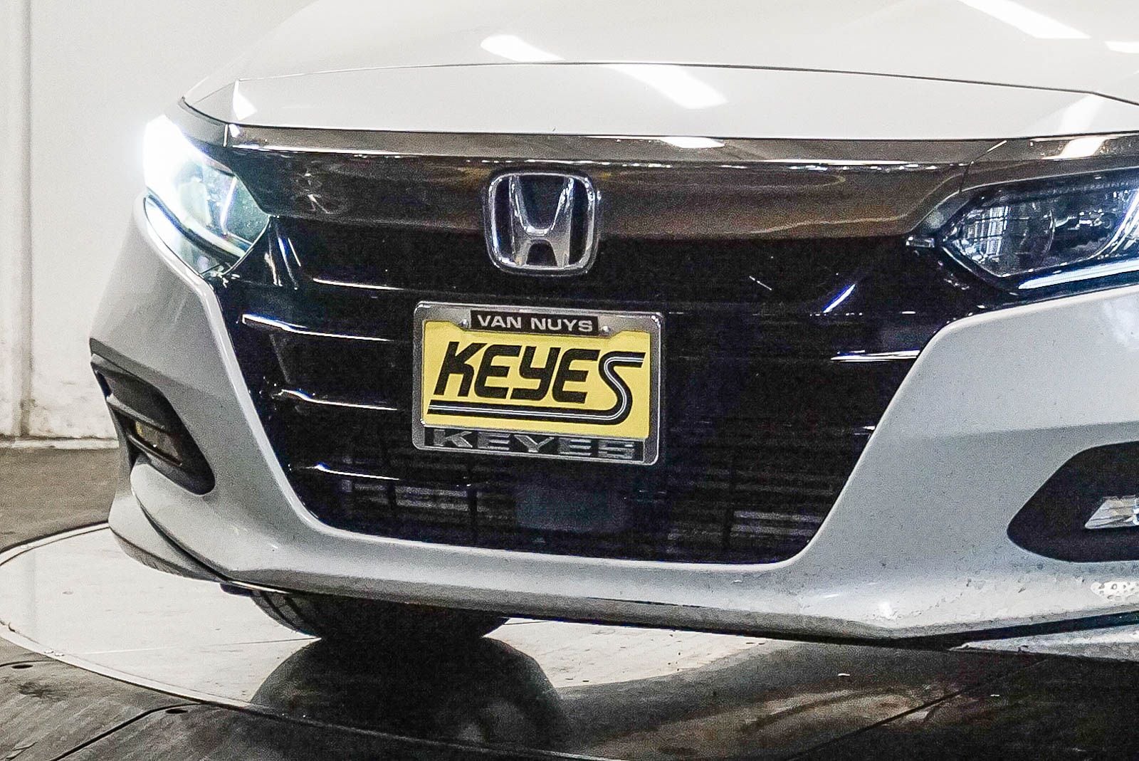 Thumbnail: 2019 Honda Accord - 8