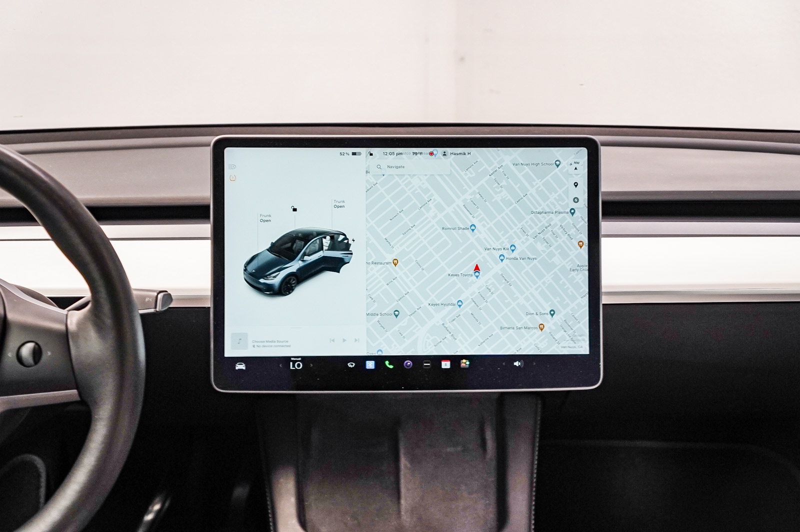 Thumbnail: 2022 Tesla Model Y - 13