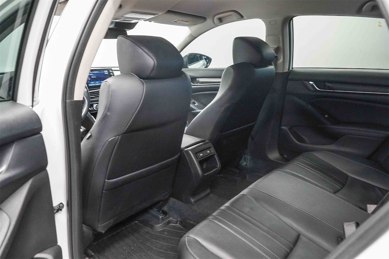 Thumbnail: 2022 Honda Accord - 17