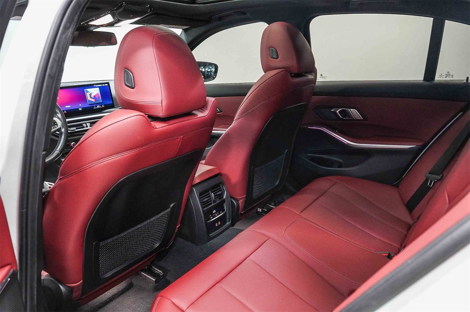 Thumbnail: 2023 BMW 3 Series - 19