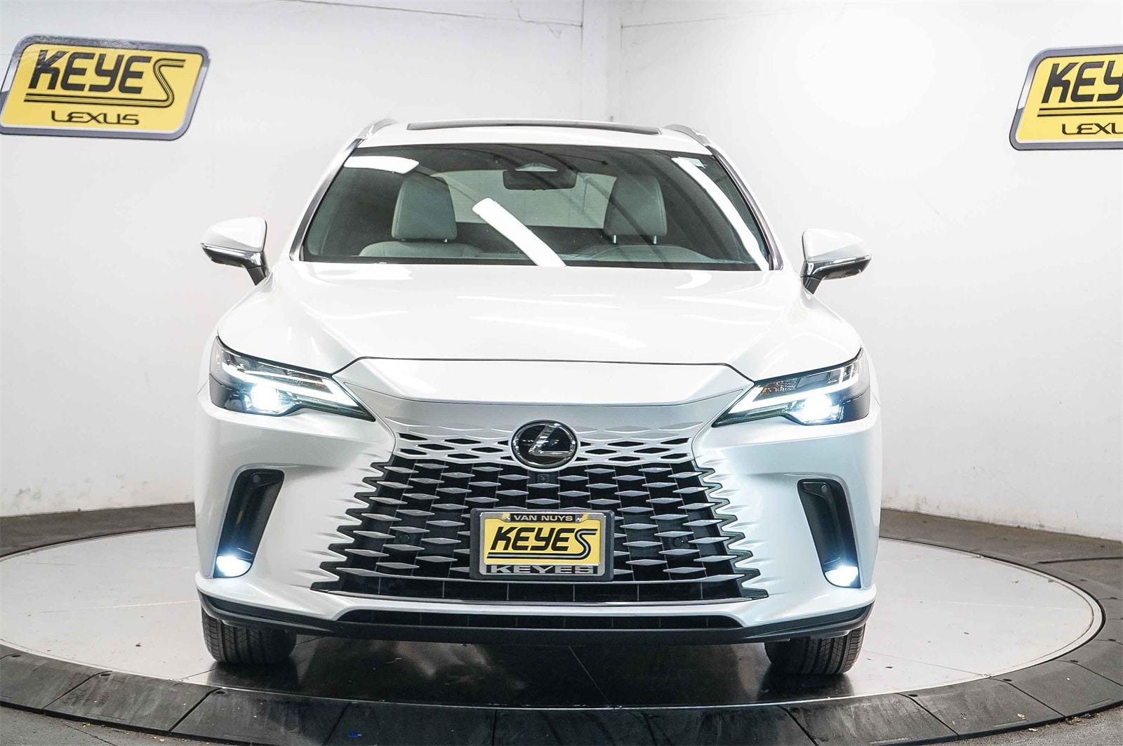 Thumbnail: 2023 Lexus RX - 6