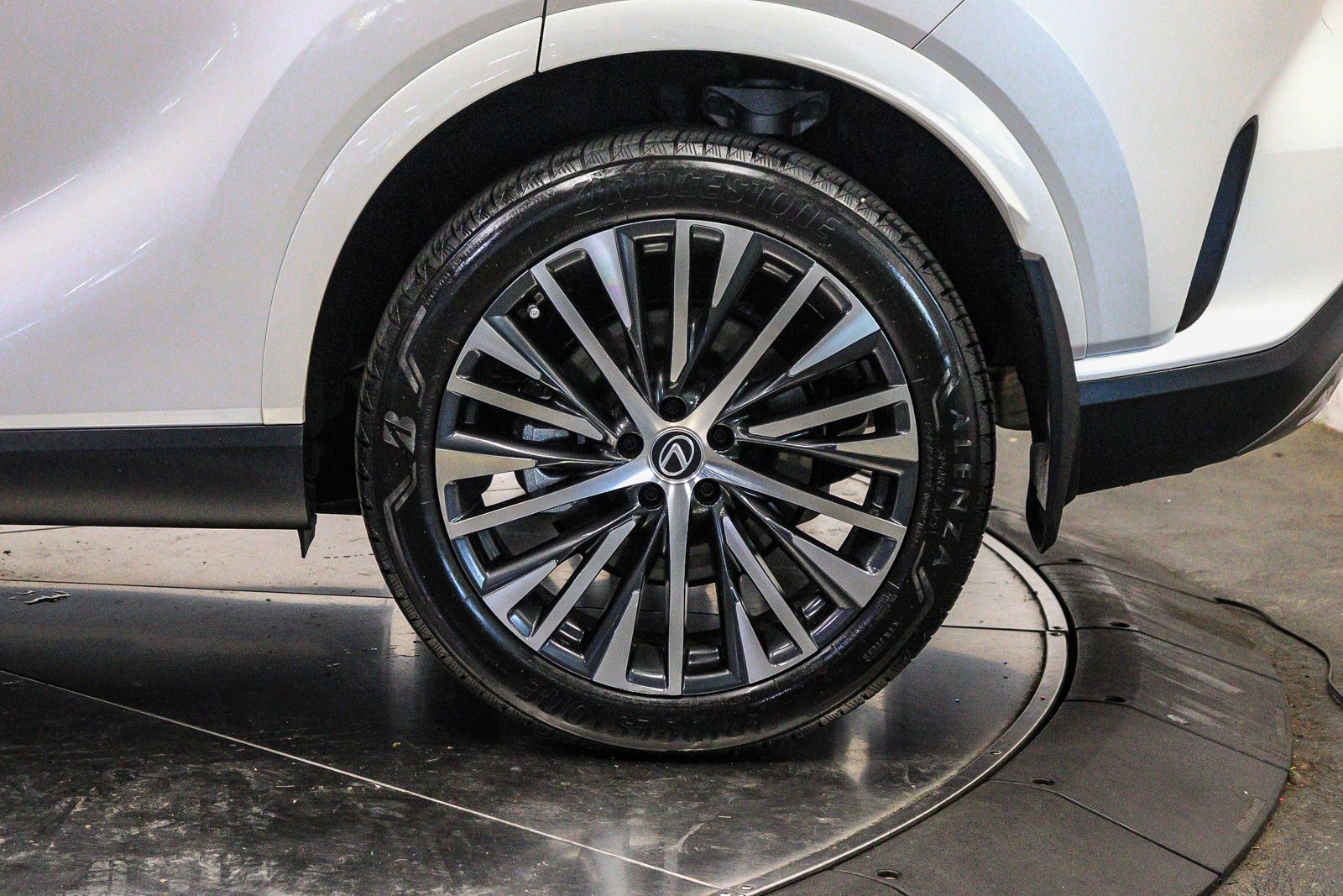 Thumbnail: 2023 Lexus RX - 10