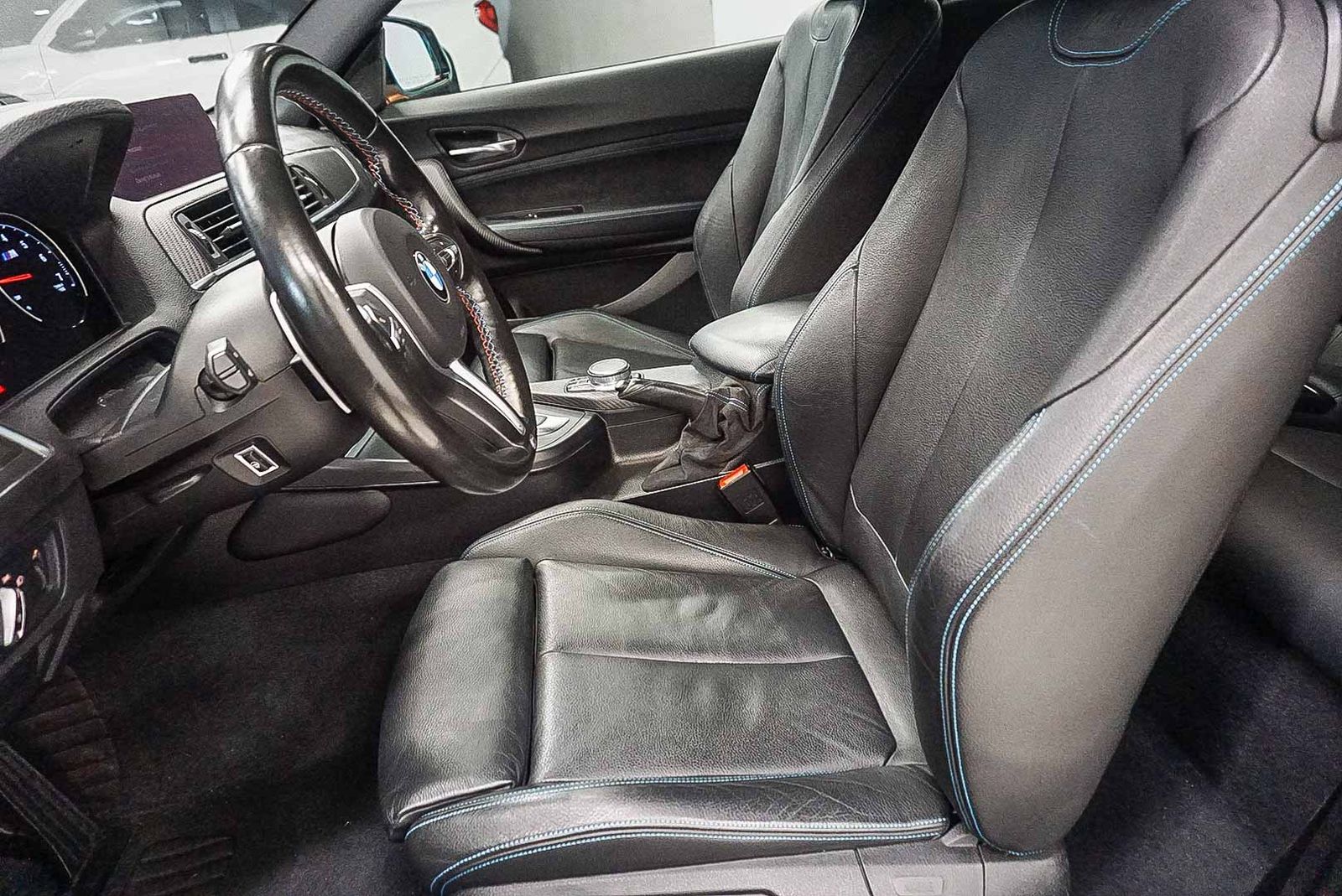 Thumbnail: 2018 BMW M2 - 17