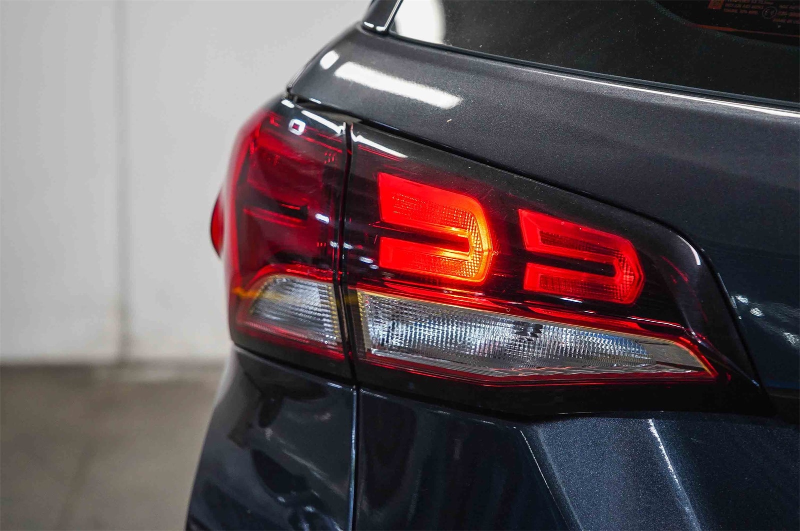 Thumbnail: 2022 Chevrolet Equinox - 11