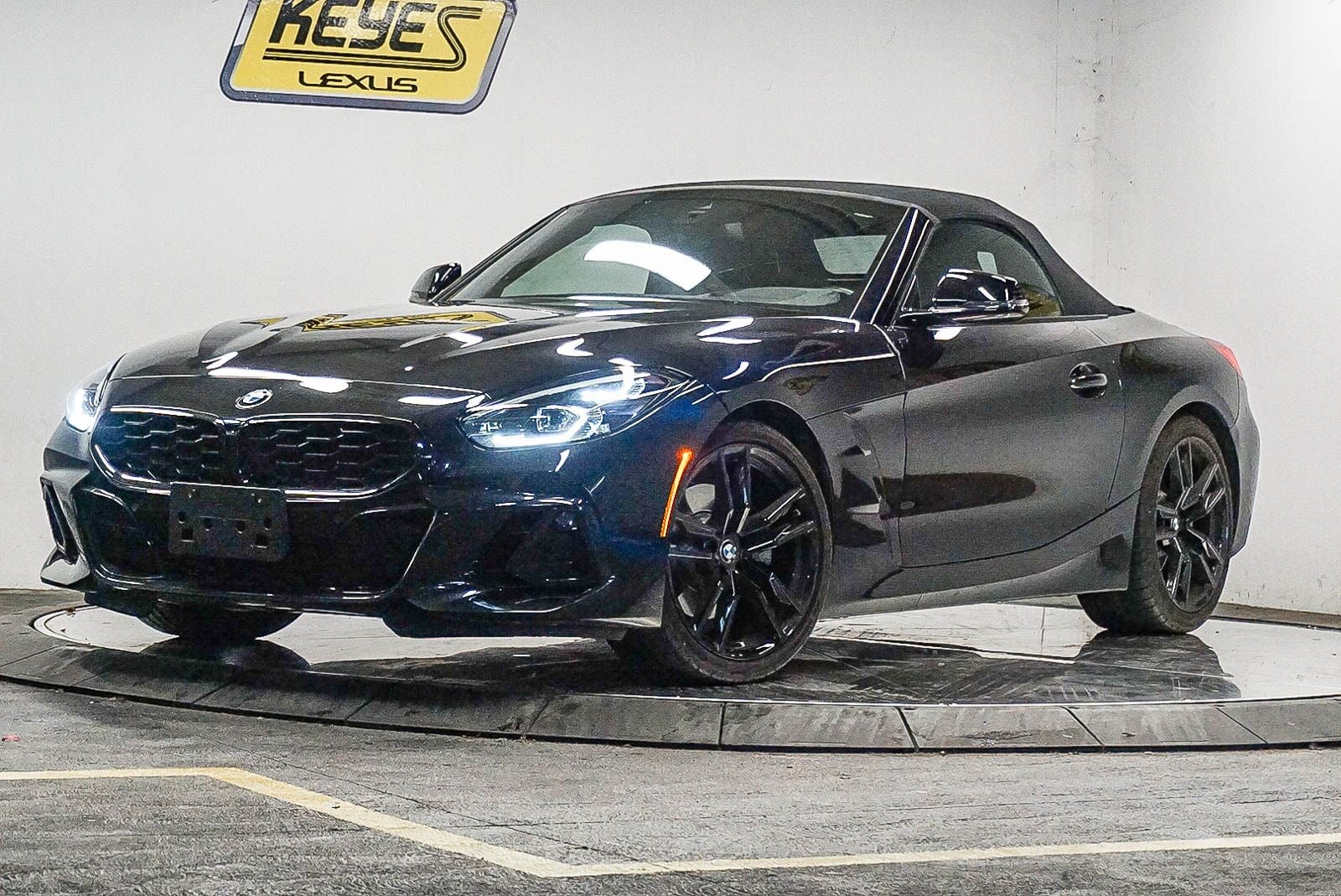 2023 BMW Z4 sDrive30i -
                  Van Nuys, CA