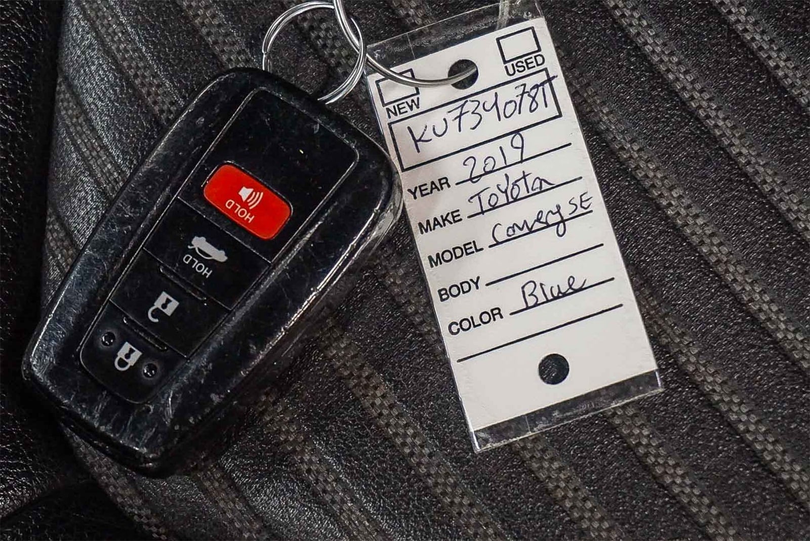 Thumbnail: 2019 Toyota Camry - 18