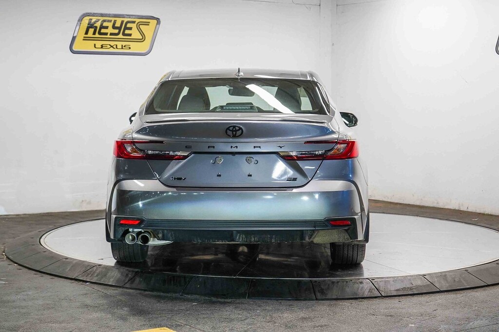 Used 2025 Toyota Camry SE Sedan