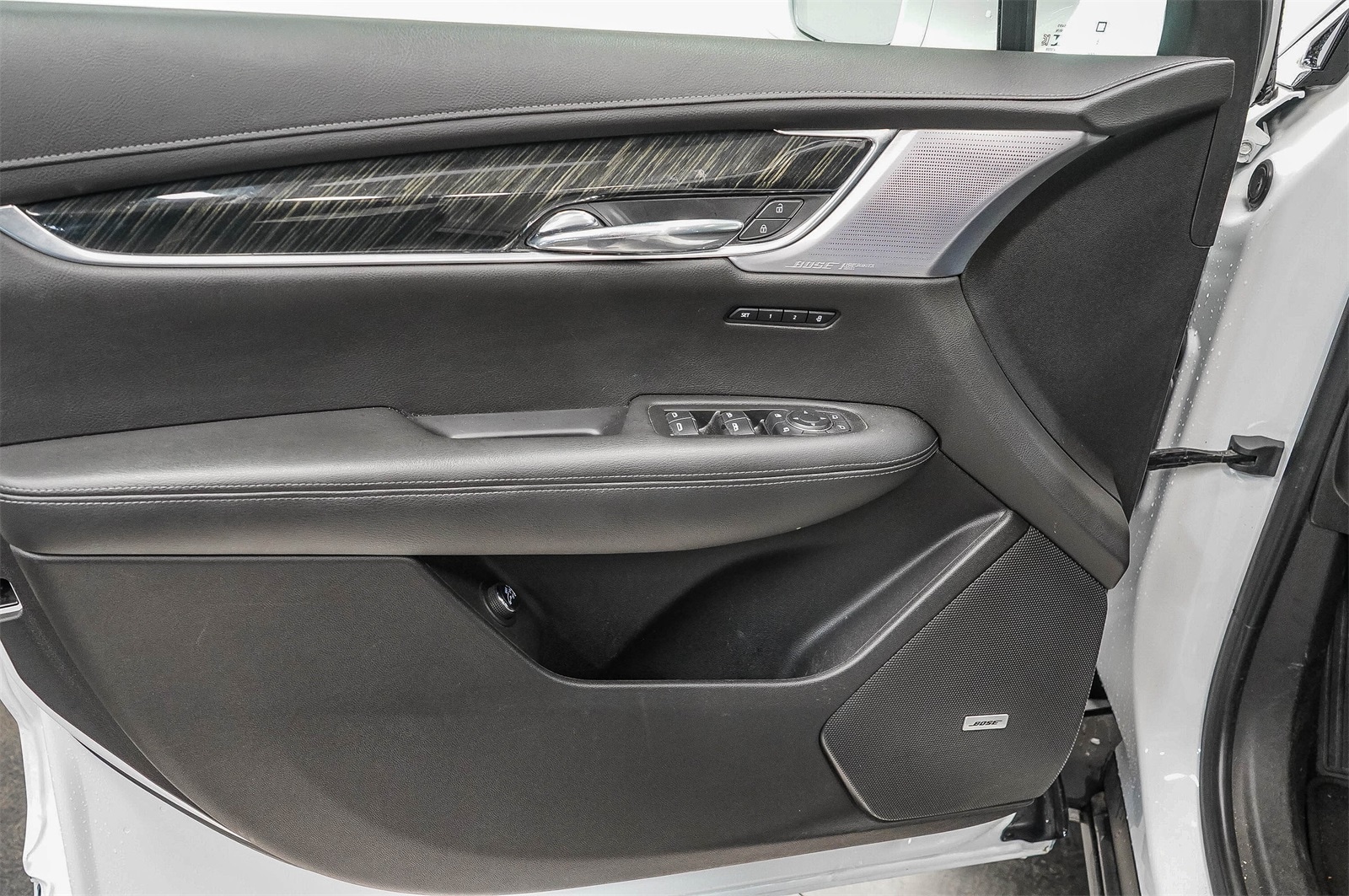 Thumbnail: 2020 Cadillac XT6 - 22