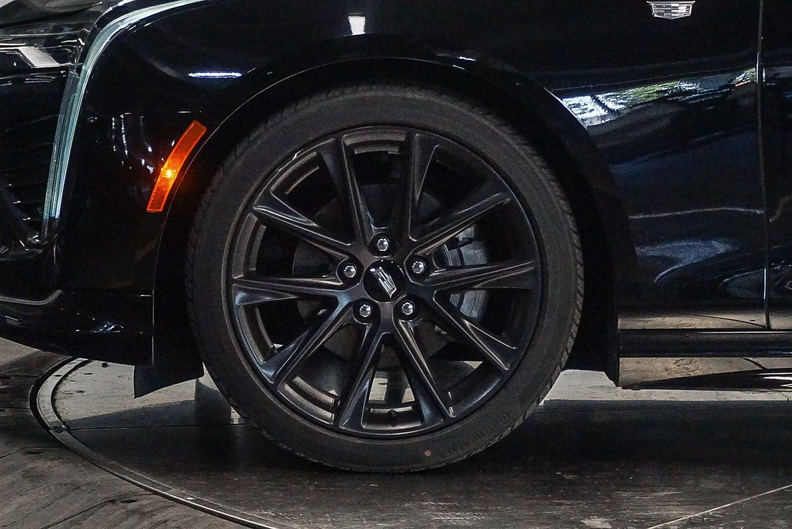 Thumbnail: 2023 Cadillac CT4 - 9
