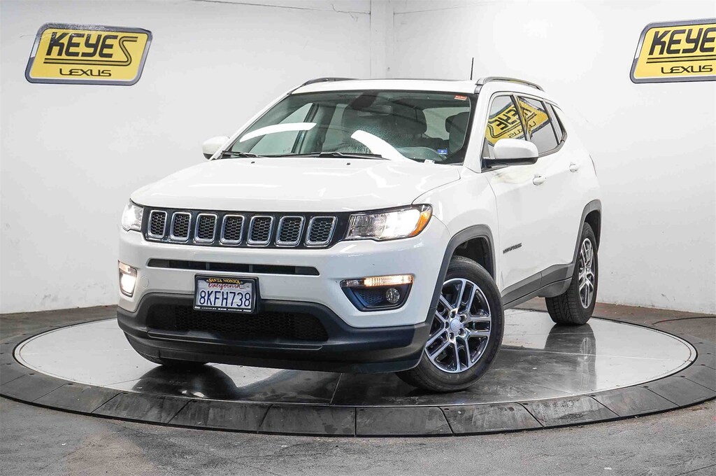 Used 2019 Jeep Compass Latitude w/Sun/Wheel Pkg SUV