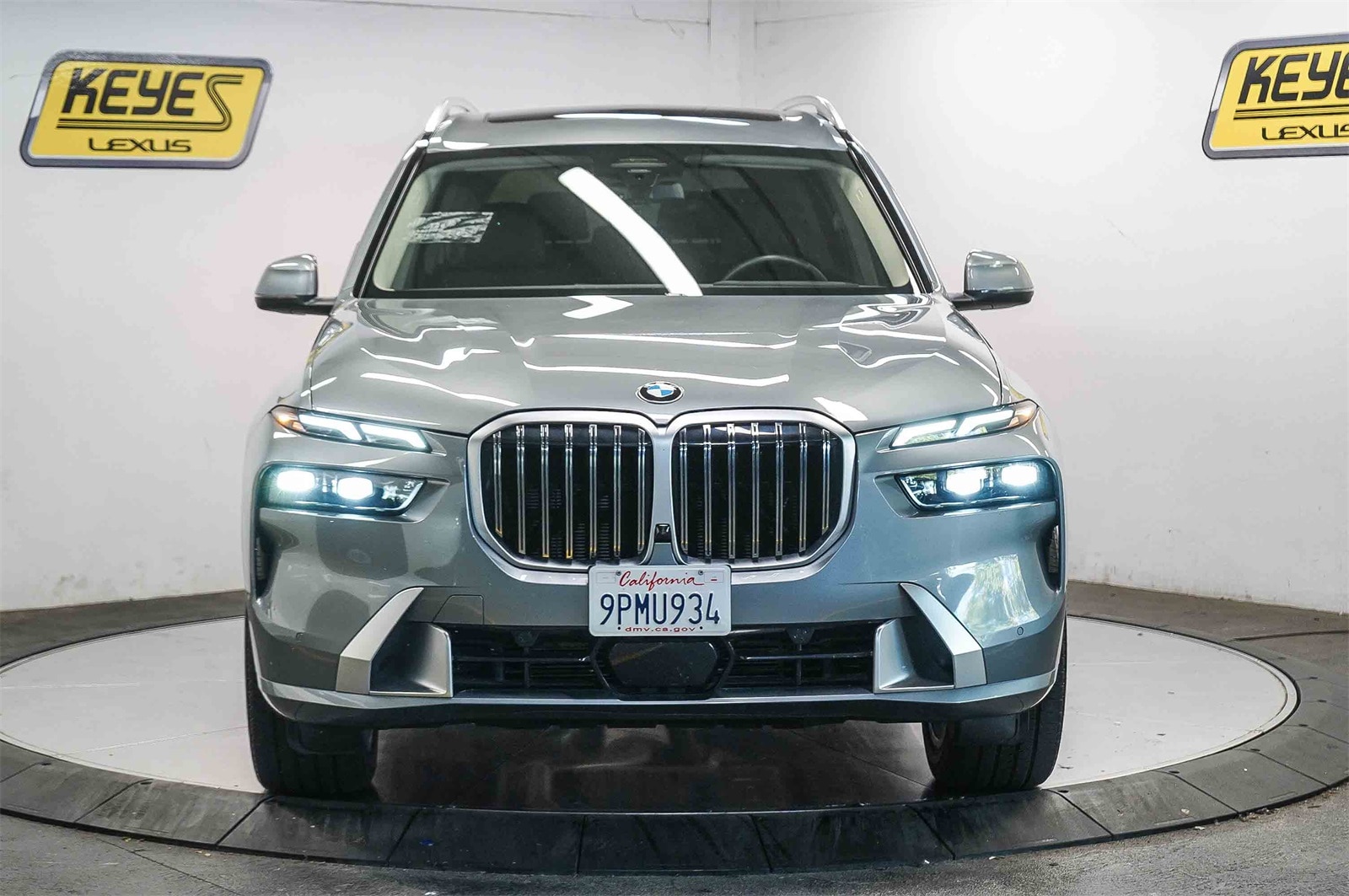 Thumbnail: 2024 BMW X7 - 6