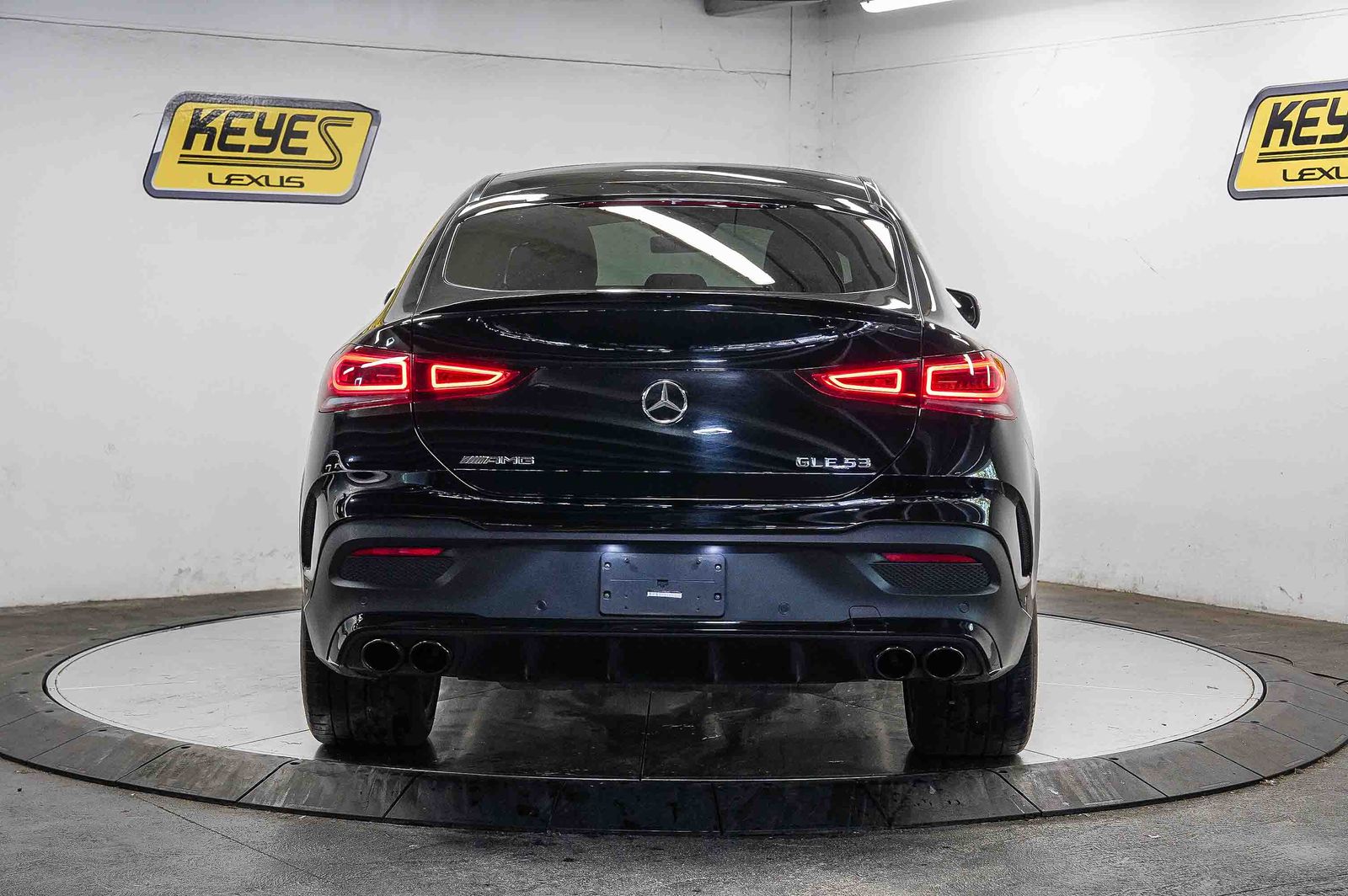 Thumbnail: 2022 Mercedes-Benz GLE - 2