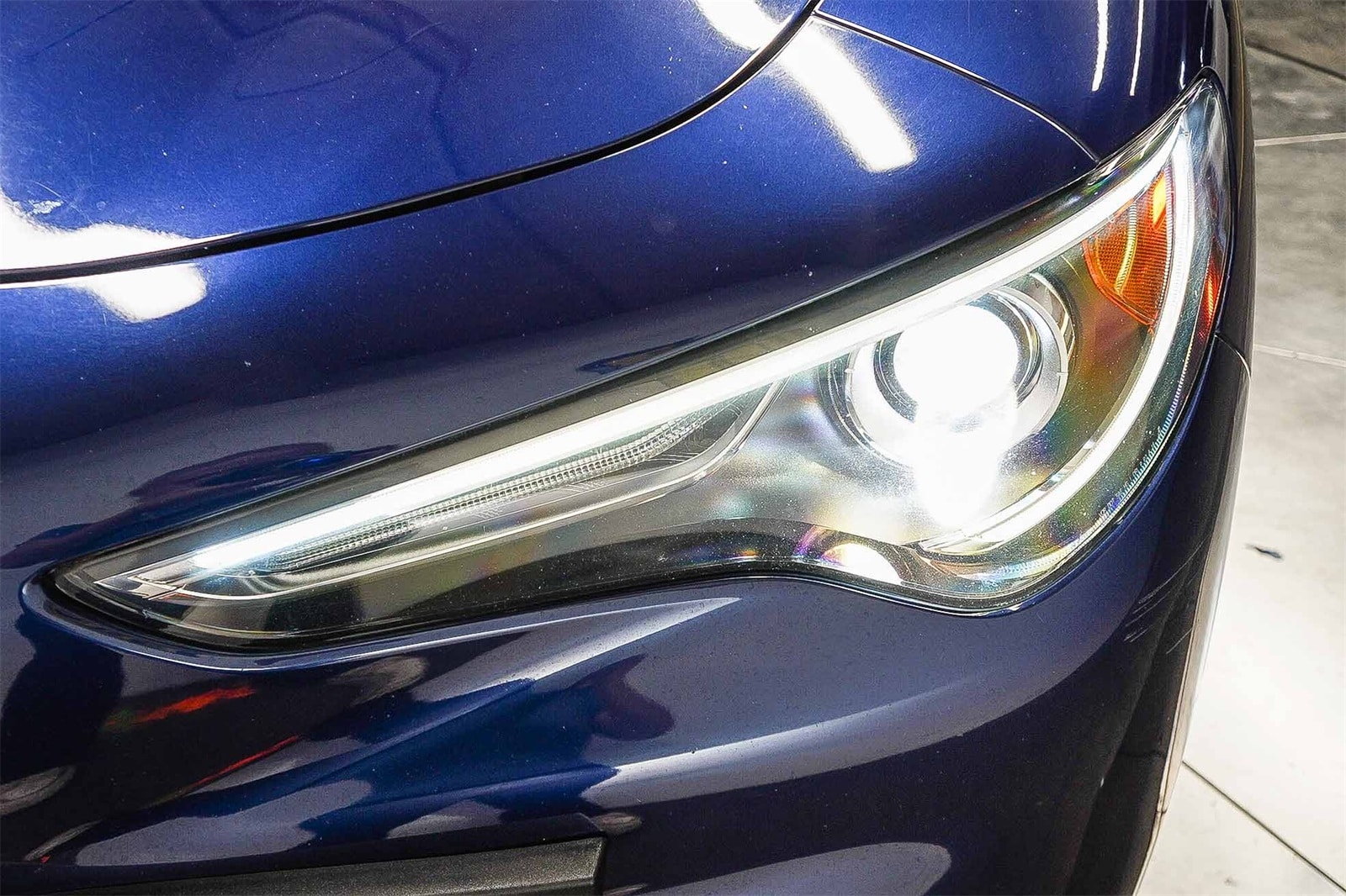 Thumbnail: 2018 Alfa Romeo Stelvio - 8