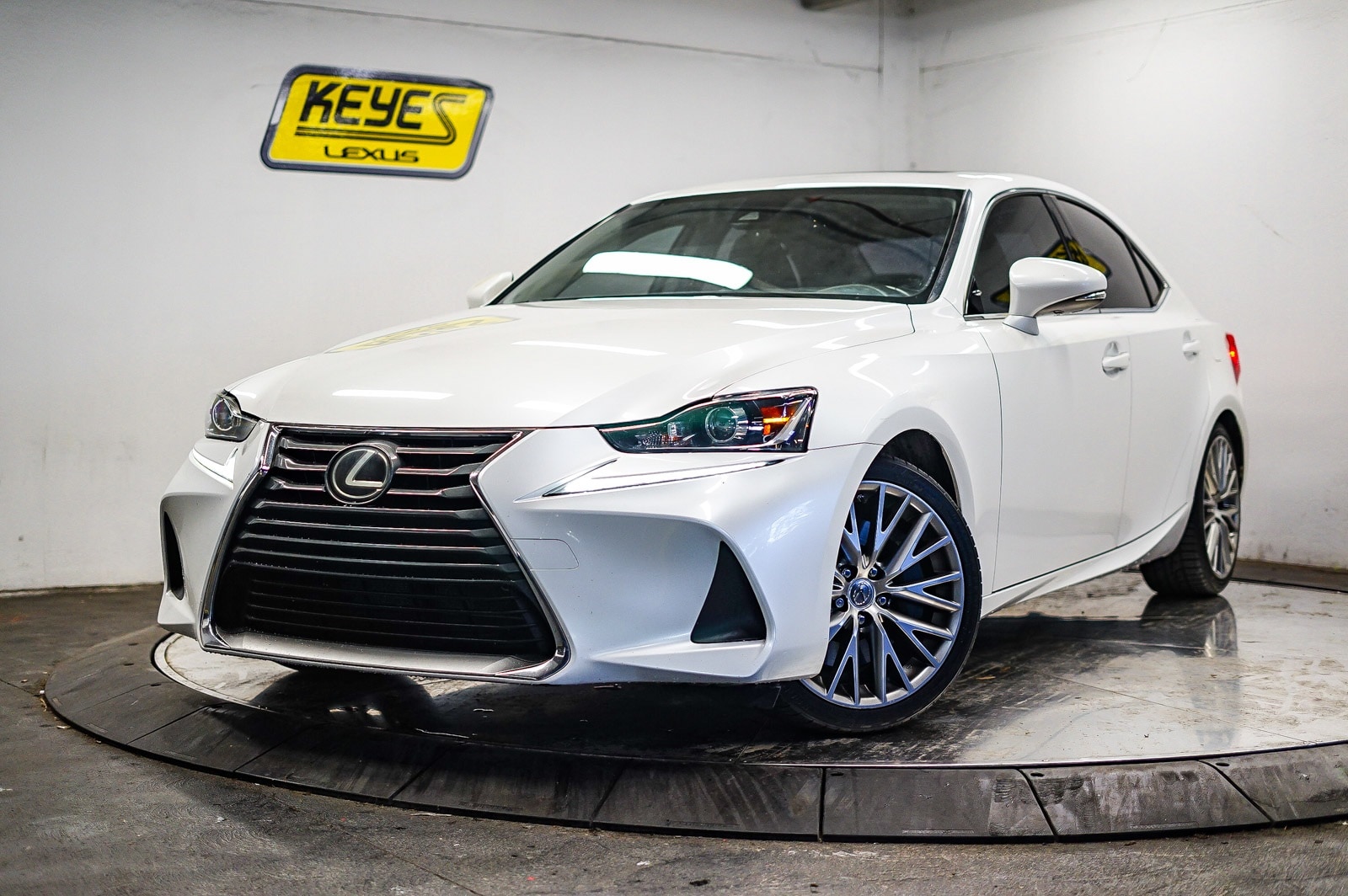 2018 Lexus IS 300
