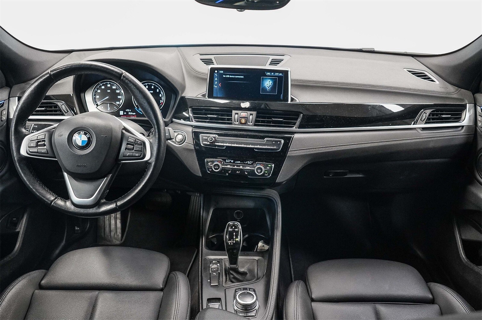 Thumbnail: 2022 BMW X2 - 12