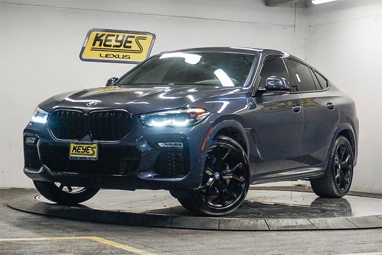 2020 BMW X6 sDrive40i -
                  Van Nuys, CA