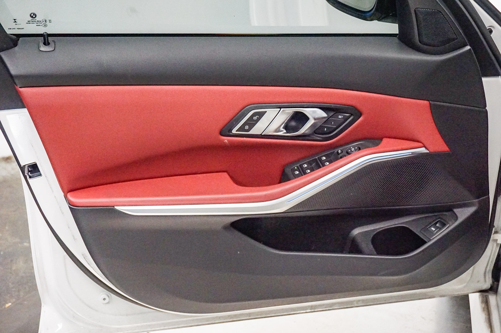 Thumbnail: 2023 BMW 3 Series - 22