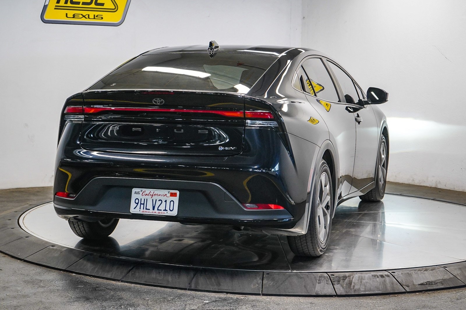 Thumbnail: 2023 Toyota Prius - 4