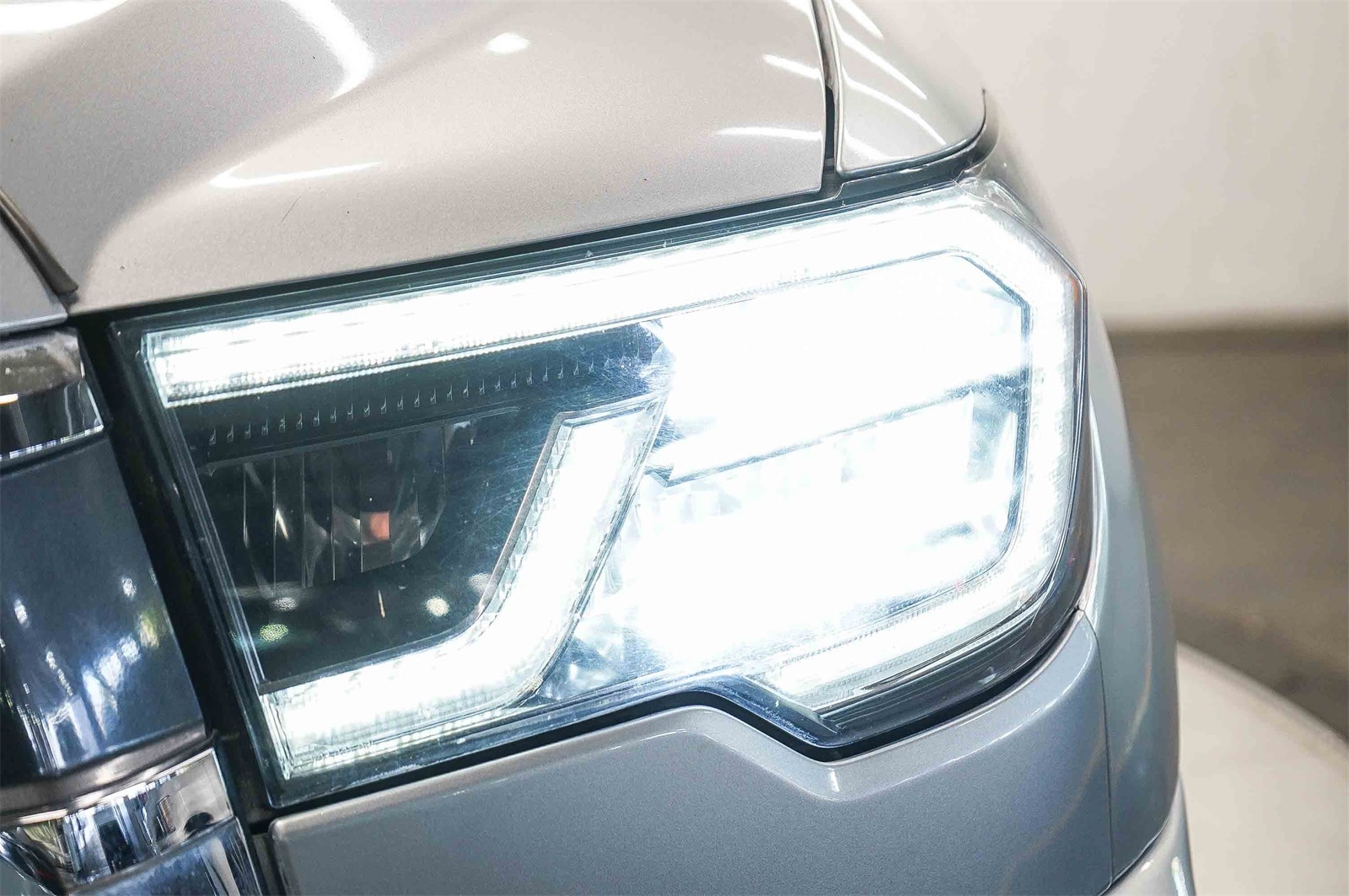 Thumbnail: 2018 Toyota Sequoia - 7