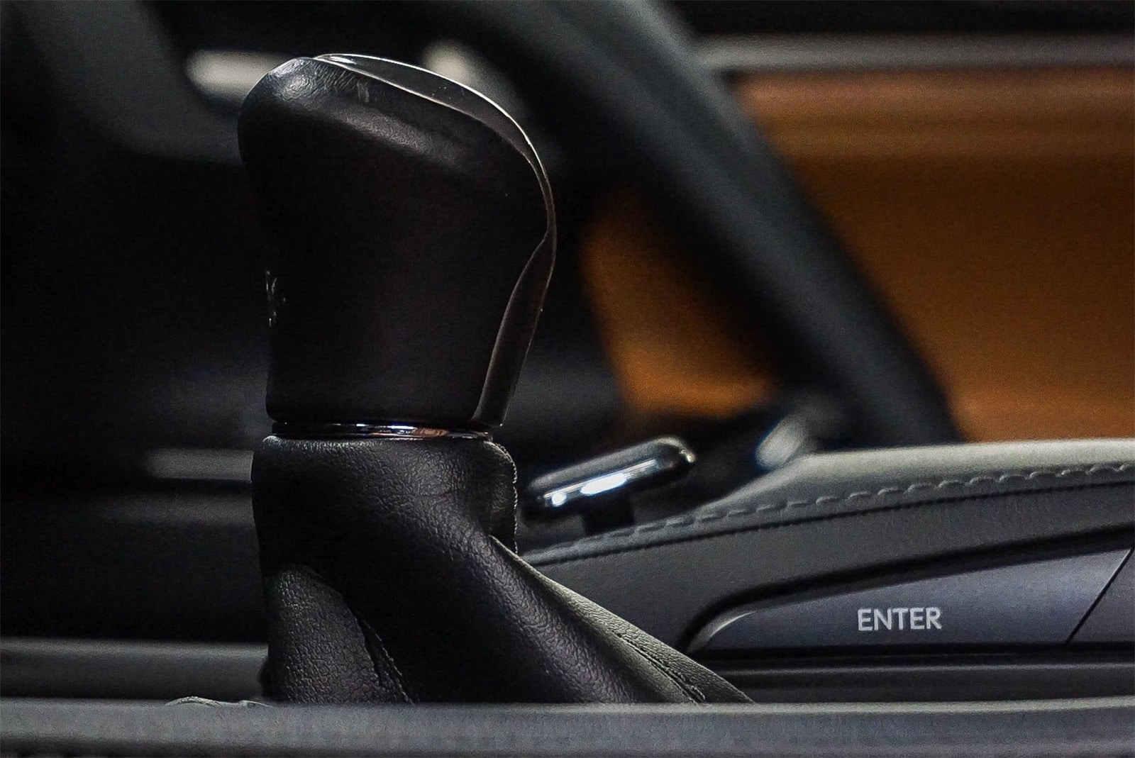 Thumbnail: 2021 Lexus LX - 22