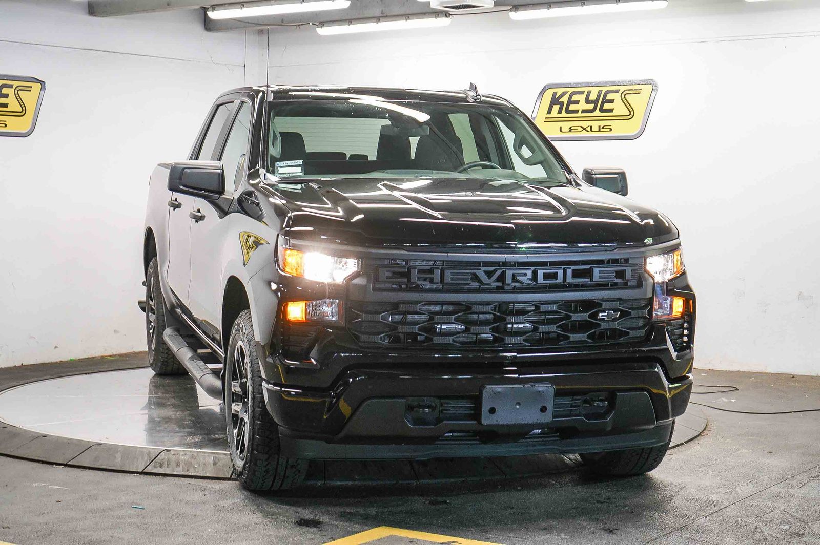 Thumbnail: 2026 Chevrolet Silverado 1500 - 2