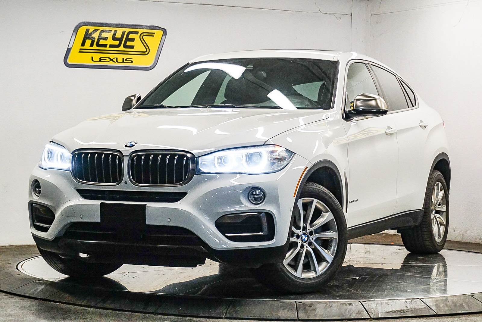 2018 BMW X6 xDrive50i -
                  Van Nuys, CA