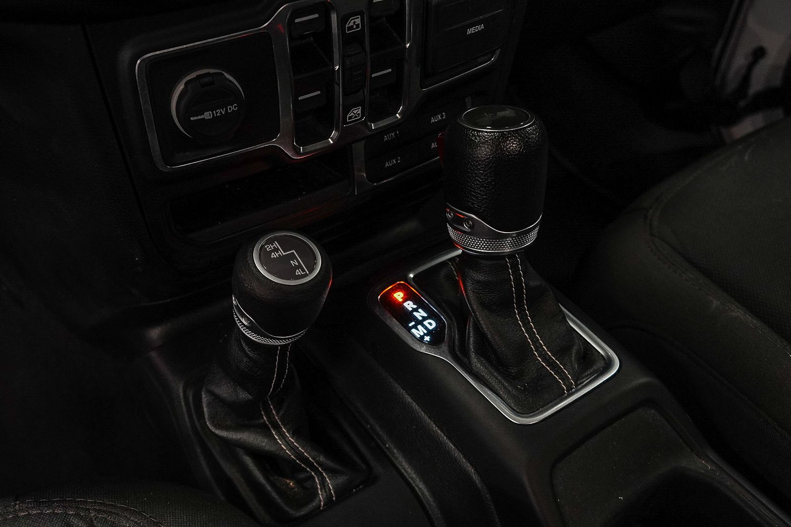 Thumbnail: 2023 Jeep Wrangler - 19