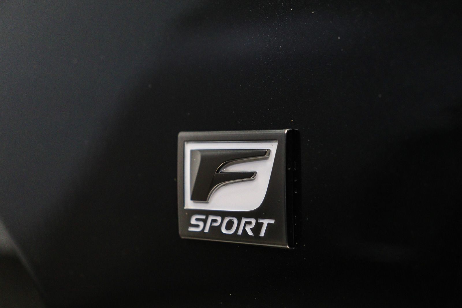 Thumbnail: 2022 Lexus IS - 12