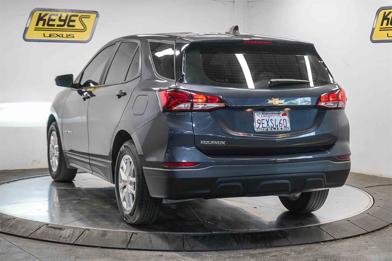 Thumbnail: 2022 Chevrolet Equinox - 2