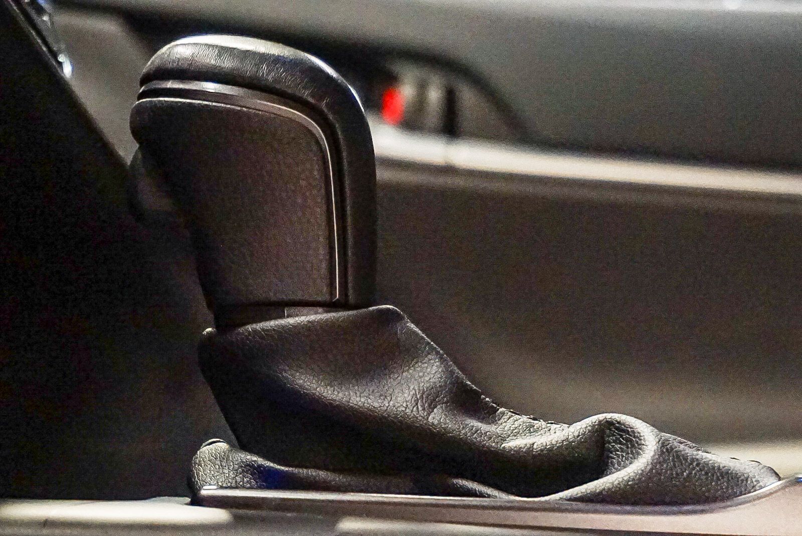 Thumbnail: 2023 Toyota Camry - 20