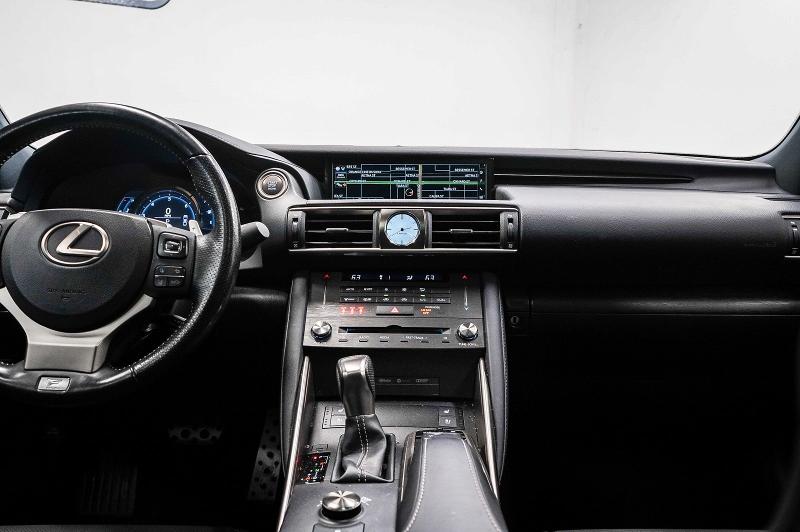 Thumbnail: 2020 Lexus IS - 13