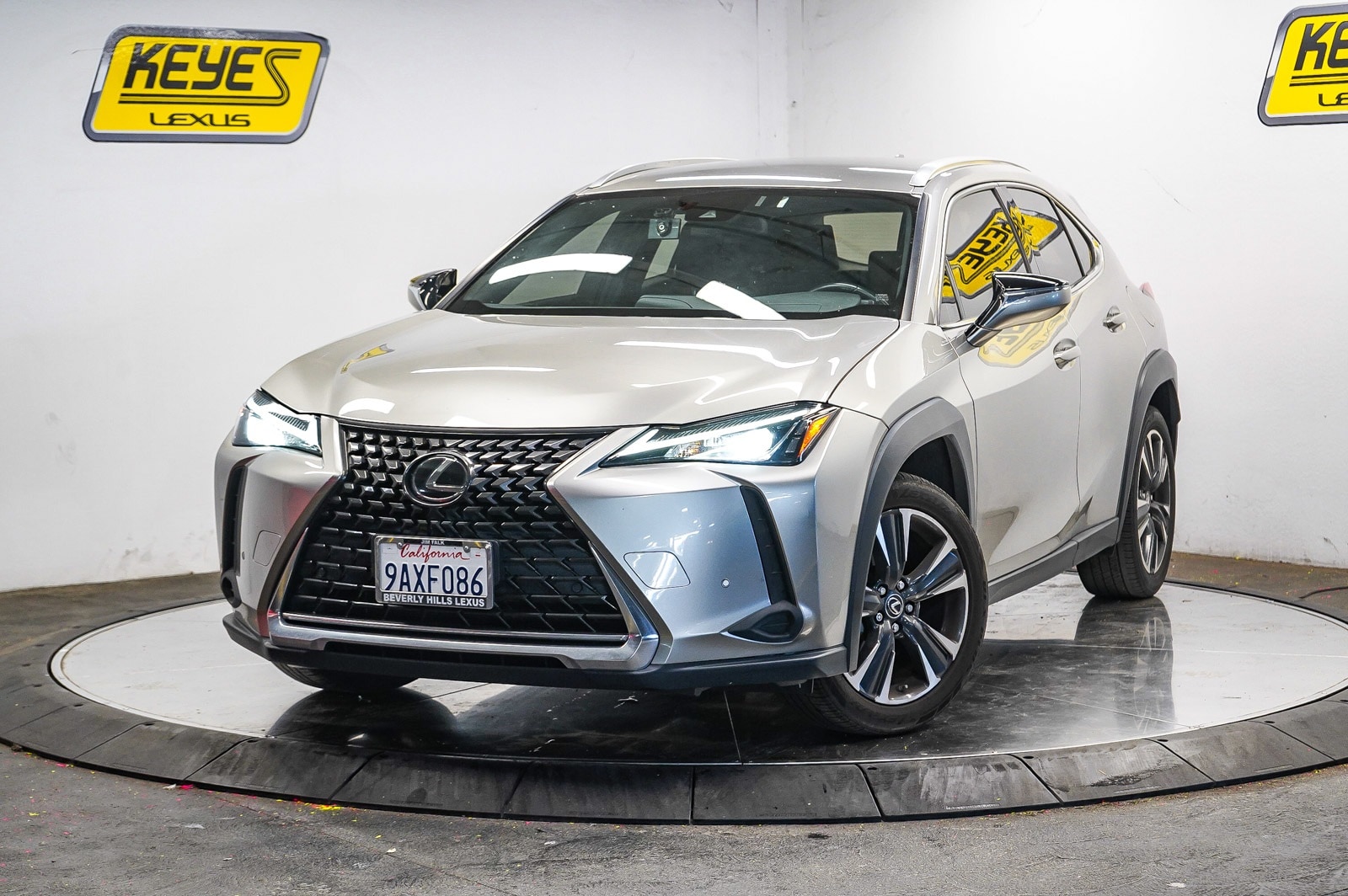 Thumbnail: 2022 Lexus UX - 1