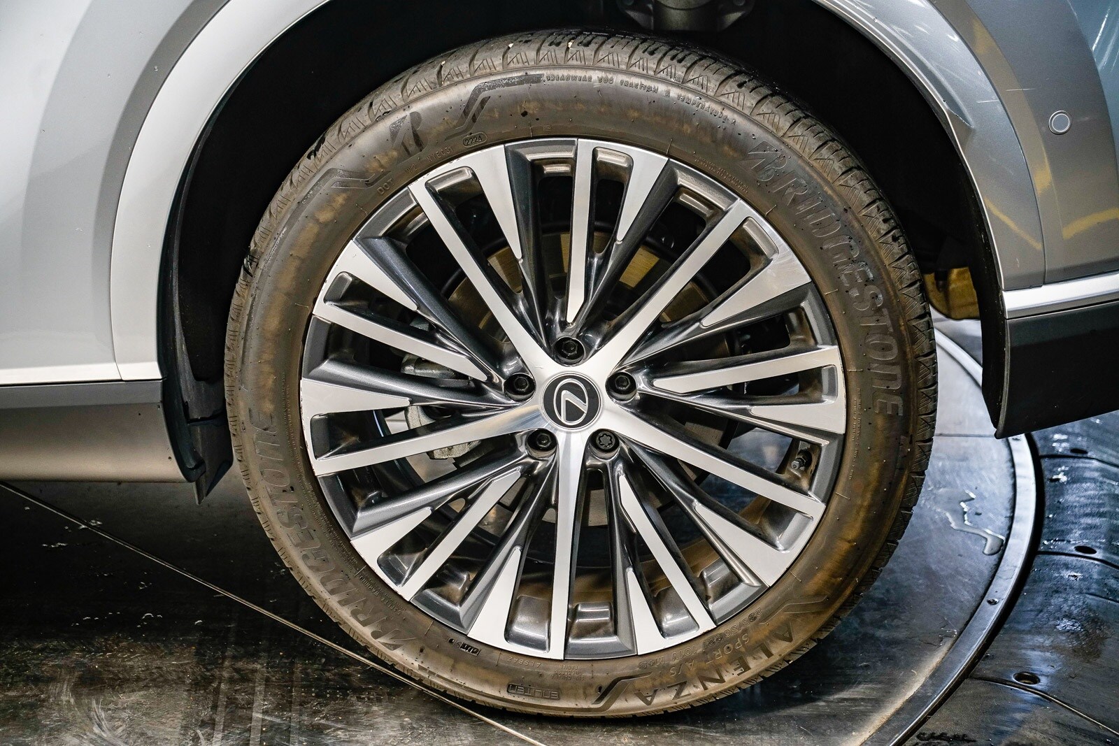 Thumbnail: 2024 Lexus RX - 10